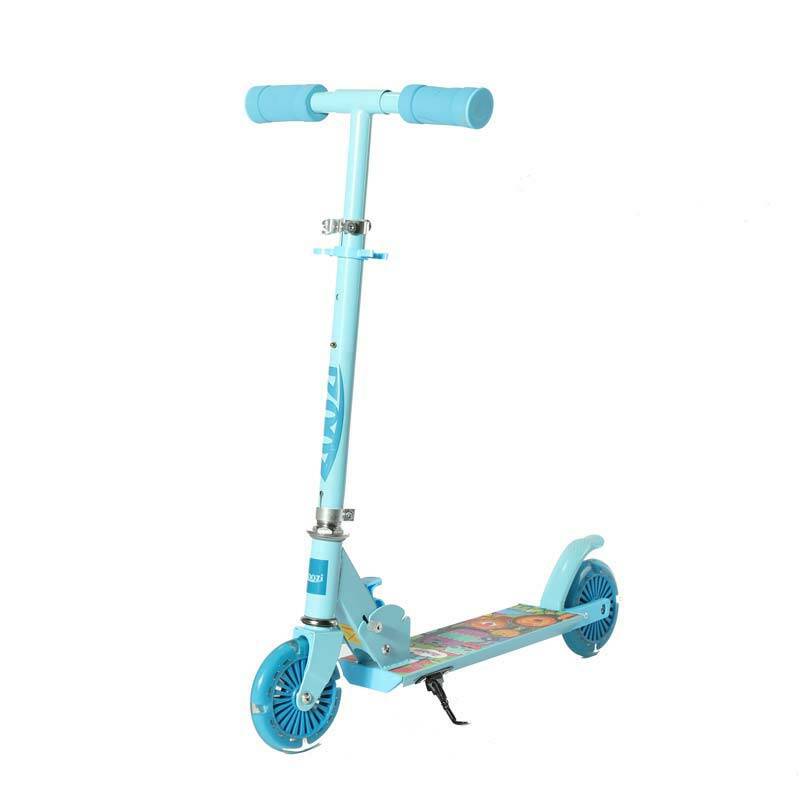 Сгъваема тротинетка за деца с две светещи колела – синя