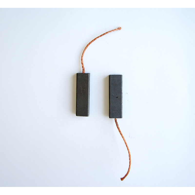 Българска въглено-графитна четка с извод 6x10x32mm