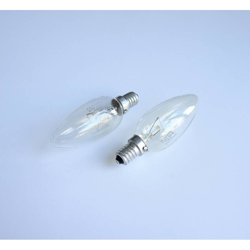 Лампа свещ прозрачна с цокъл E14 220V 40W
