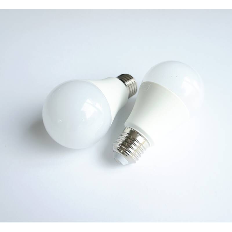 Лампа LED, клас G, цокъл E27, 220V, 10W, 2700K