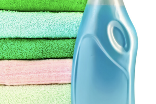 Warum riecht Kleidung nicht nach Weichspüler? > Nach dem Waschen riecht sie nicht