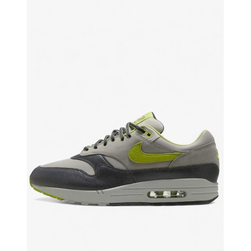 NIKE x Huf Air Max 1 Shoes Grey