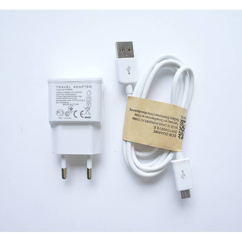Комплект, мрежово зарядно, кабел MICRO USB, 5V, 2A
