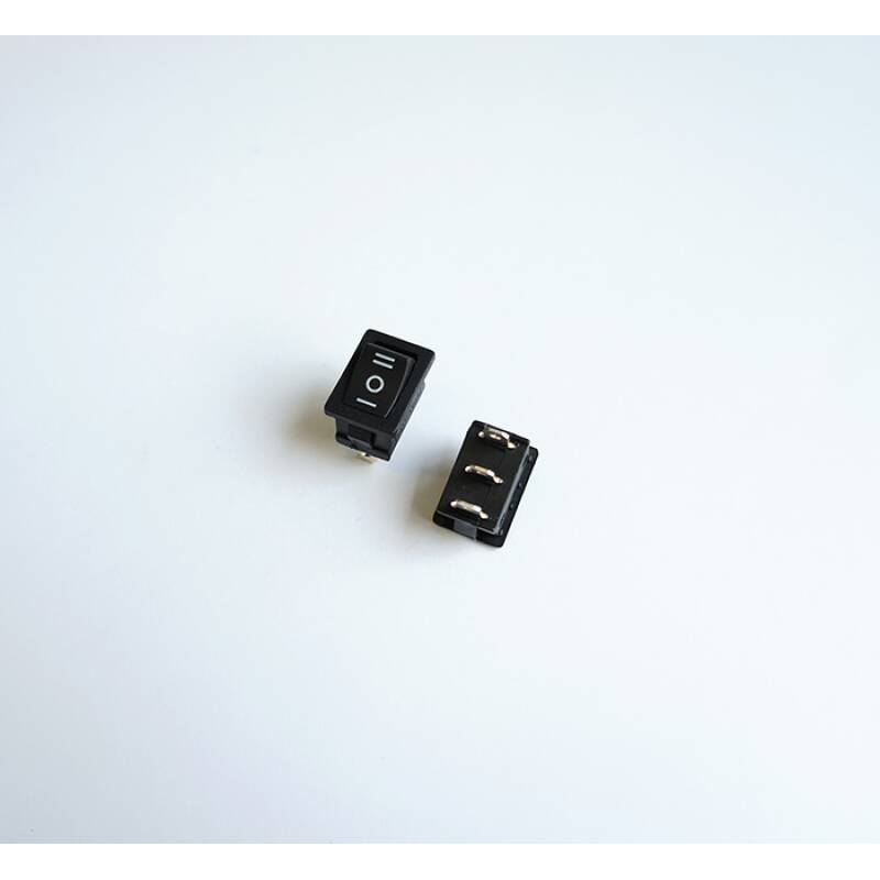 Ключ, 3pin, 3 положения, черен, 250,V 6A, 19x13mm