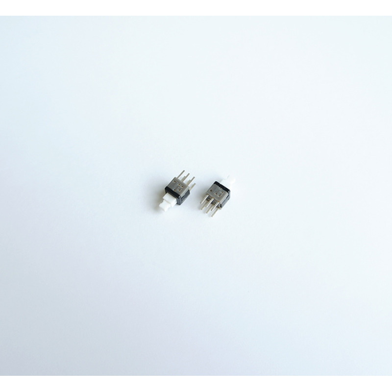 Малък ключ 6pin 10x6x6mm с 2 положения задържащ бял H=5mm