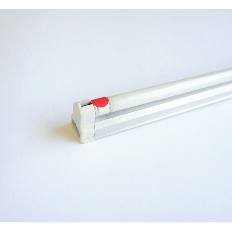 Осветително тяло открито за луминисцентни и UV лампи с цокъл T4 220V 1x18W 520mm