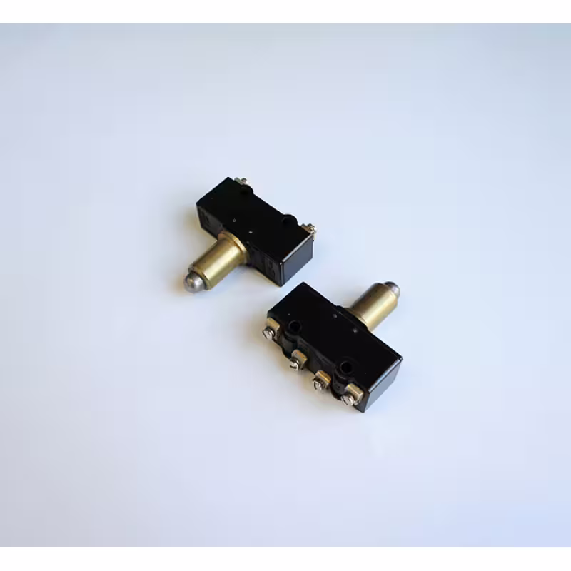 Ключ МП1102 незадържащ НО черен 660V 10A