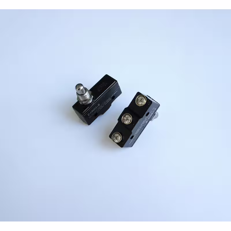 Ключ Z-15GQ-B незадържащ НО черен 480V 15A Ф12mm