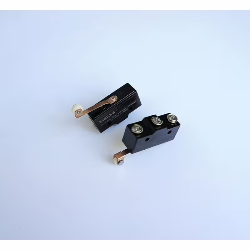 Ключ Z-15GL2-B незадържащ с рамо 38mm и ролка НО черен 480V 15A