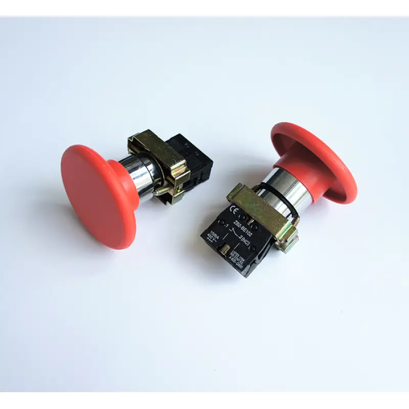 Бутон BR42 голям незадържащ НЗ червен 250V 10A 40x30mm