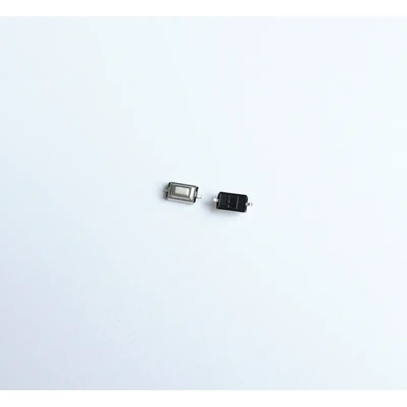 Малък, микро бутон 2pin 4,5x2x3mm незадържащ НО бял 12V 0,05A H=1mm