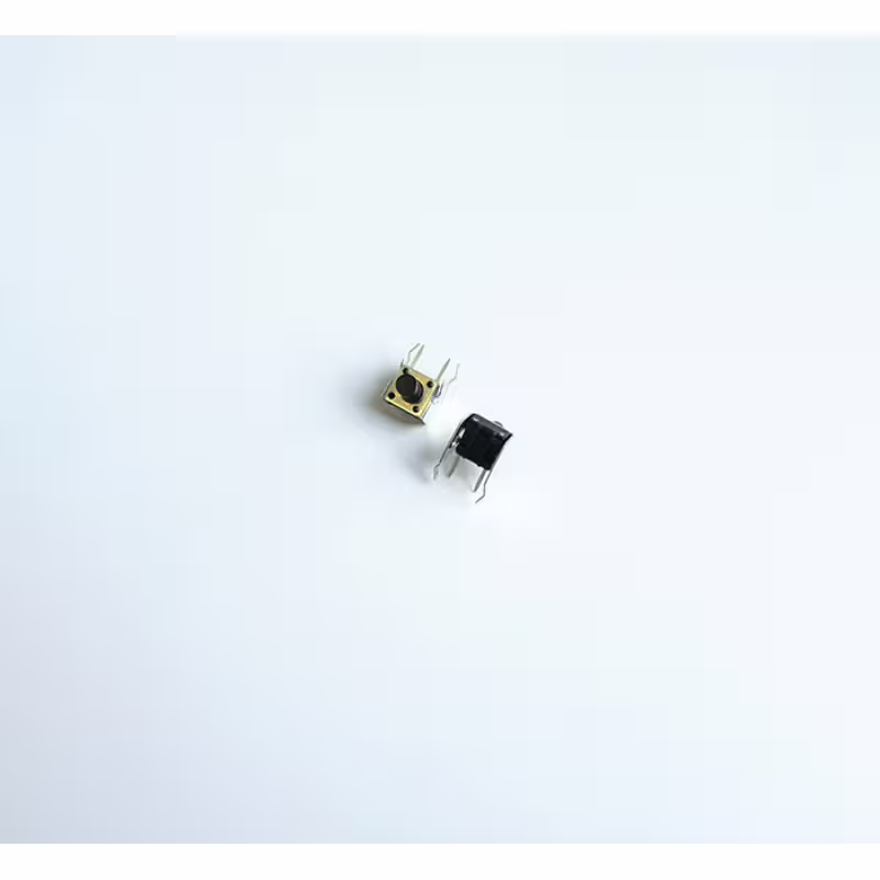Малък ъглов бутон 2pin 6x6x9mm незадържащ НО черен 12V 0,05A H=5,5mm
