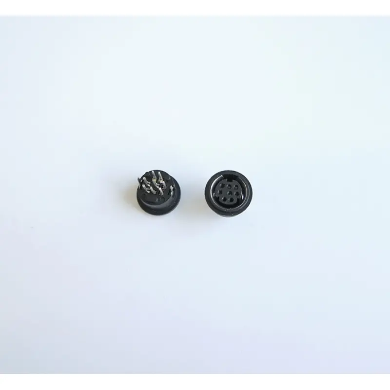 Букса за панелен монтаж SVHS 8pin(ж)