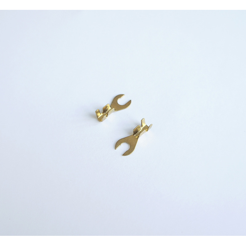 Кабелно ухо тип вилка метално 3,5mm/1,5mm2