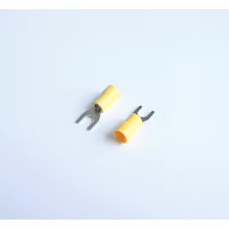 Кабелно ухо тип вилка с изолация жълто 5mm/4mm2