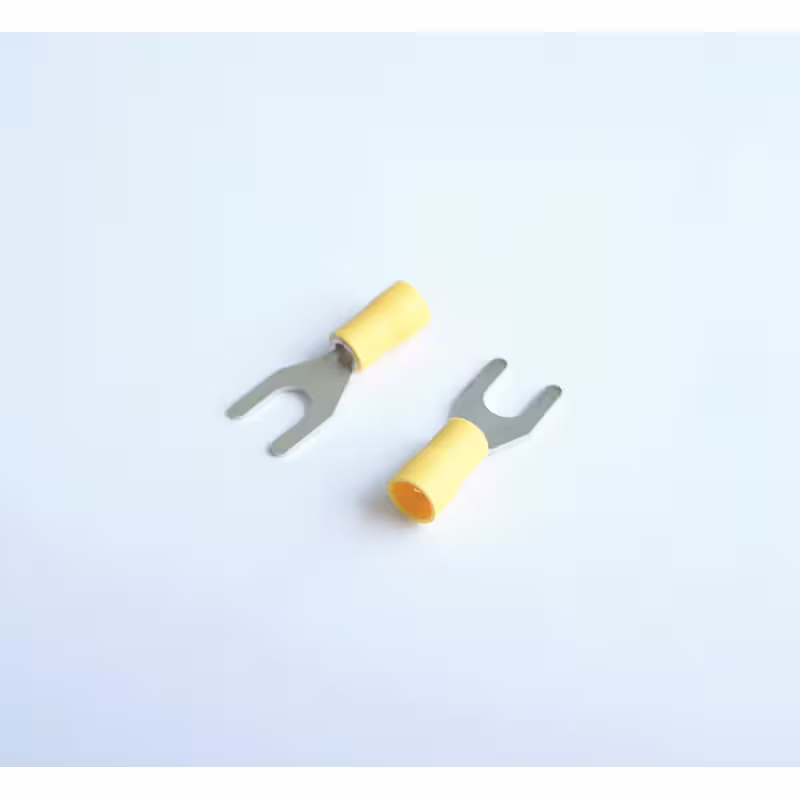 Кабелно ухо тип вилка с изолация жълто 6mm/4mm2