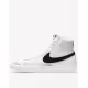 NIKE Blazer Mid 77 Shoes White