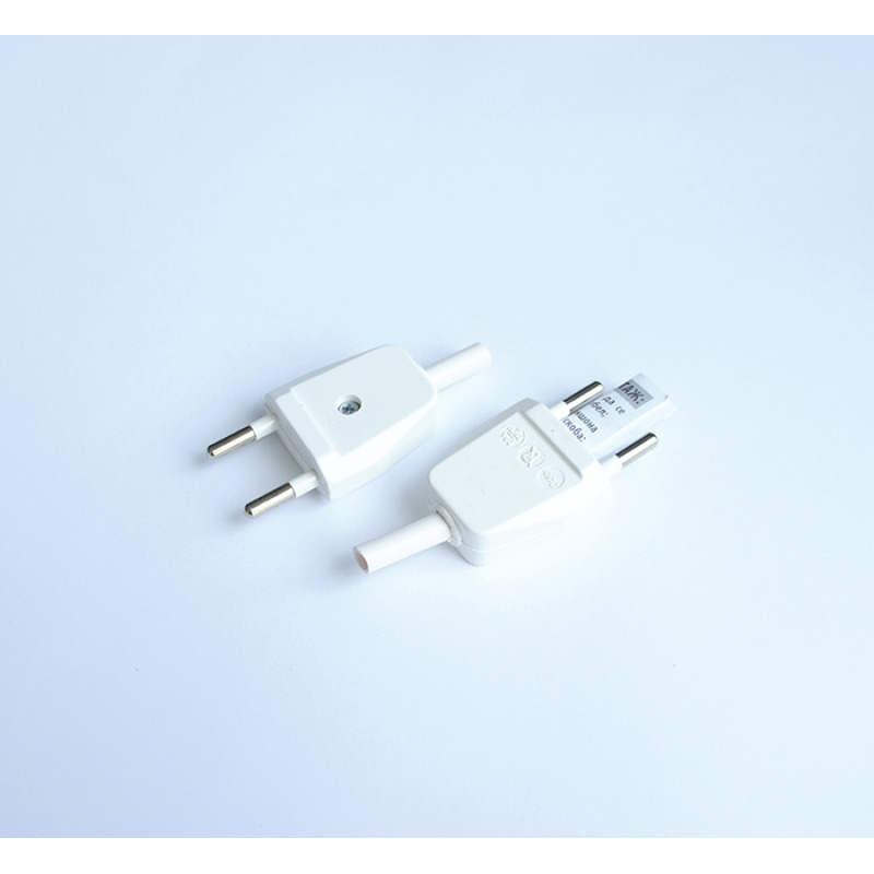 Щепсел за контакт плосък PVC 220V 2,5A