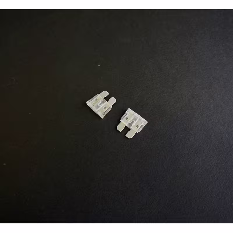 Автомобилен предпазител среден бял 14x19mm 25A