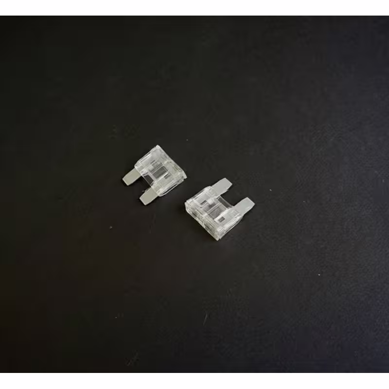 Автомобилен предпазител голям бял 28x33mm 80A