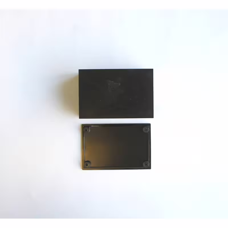 Кутия за закрит монтаж 85x57x37mm