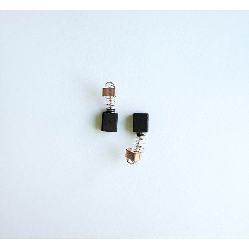 Въглено-графитна четка с пружина и накрайник профил 6x9x13mm