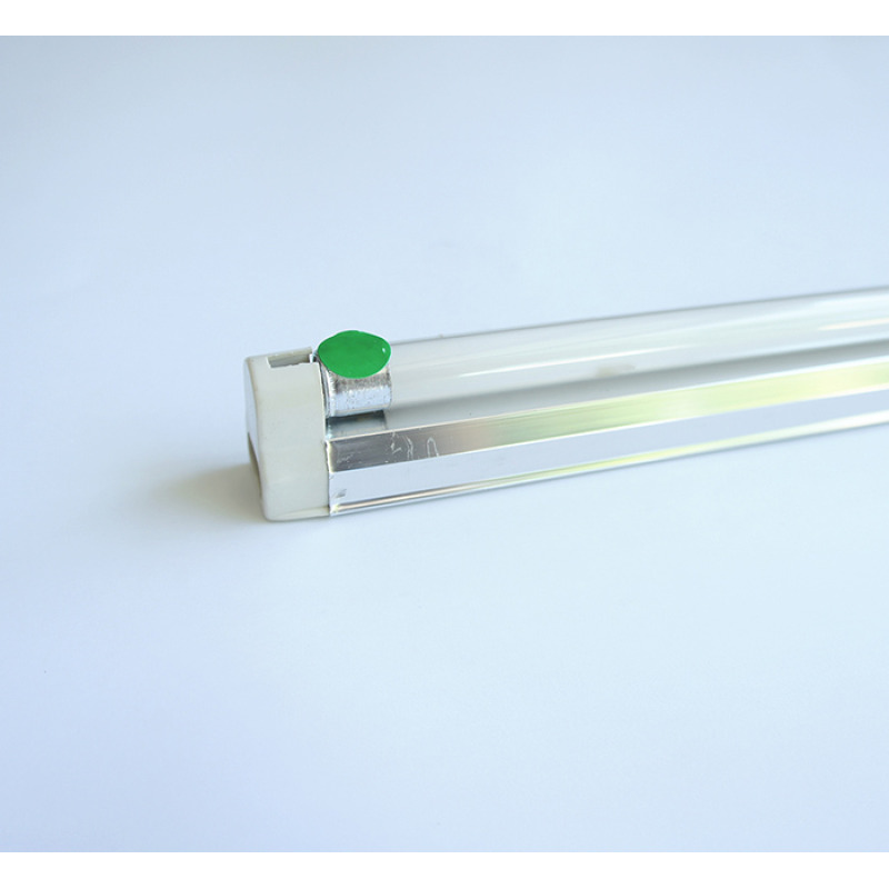 Осветително тяло открито за луминисцентни и UV лампи с цокъл T4 220V 1x18W 520mm