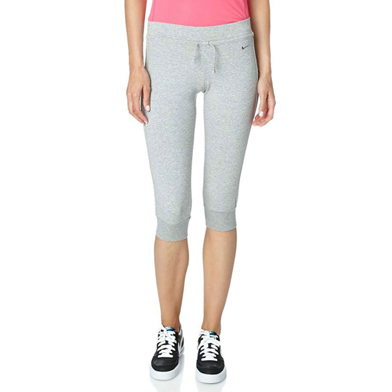 NIKE Cuffed Capri Pant