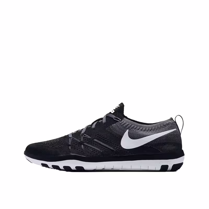 NIKE Free TR Focus Flyknit